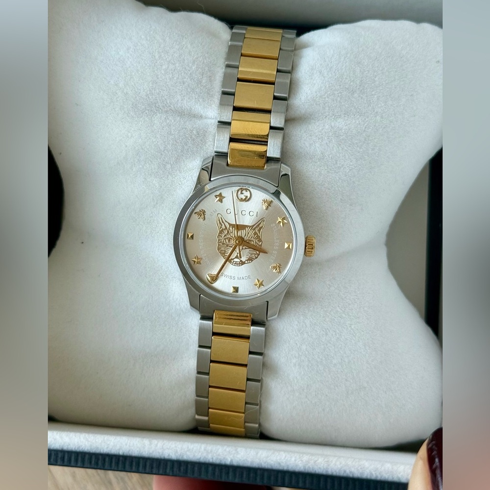 NWT Gucci G-timeless YA126596 Two tone Women's watch 27mm with box & papers! - Picture 4 of 7